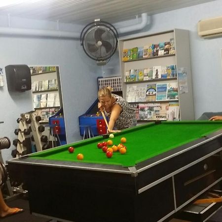 Reef Lodge Backpackers ทาวน์วิล ภายนอก รูปภาพ