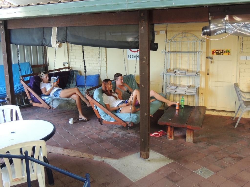 Reef Lodge Backpackers ทาวน์วิล ภายนอก รูปภาพ
