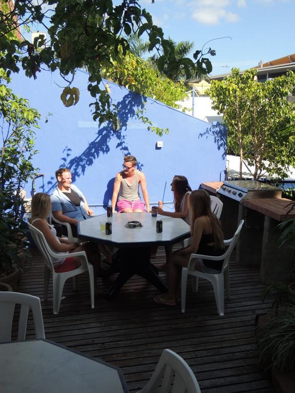 Reef Lodge Backpackers ทาวน์วิล ภายนอก รูปภาพ