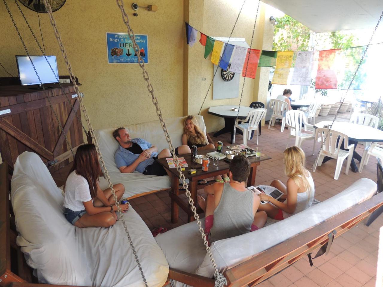 Reef Lodge Backpackers ทาวน์วิล ภายนอก รูปภาพ