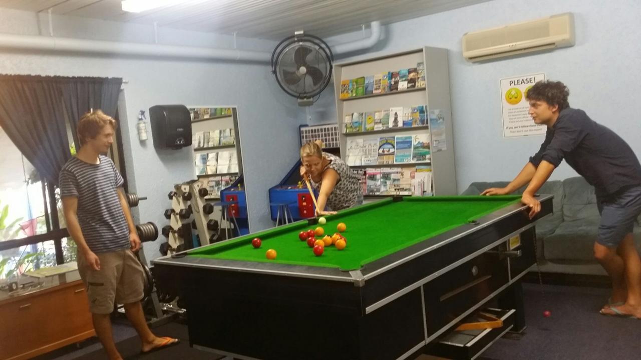 Reef Lodge Backpackers ทาวน์วิล ภายนอก รูปภาพ